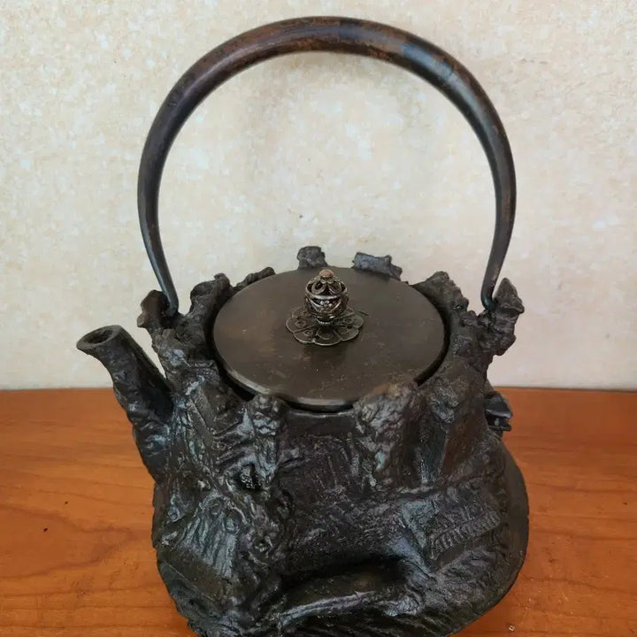 [BUNJANG] Gwi Mundo Iron Kettle / 귀문당 무쇠 주전자