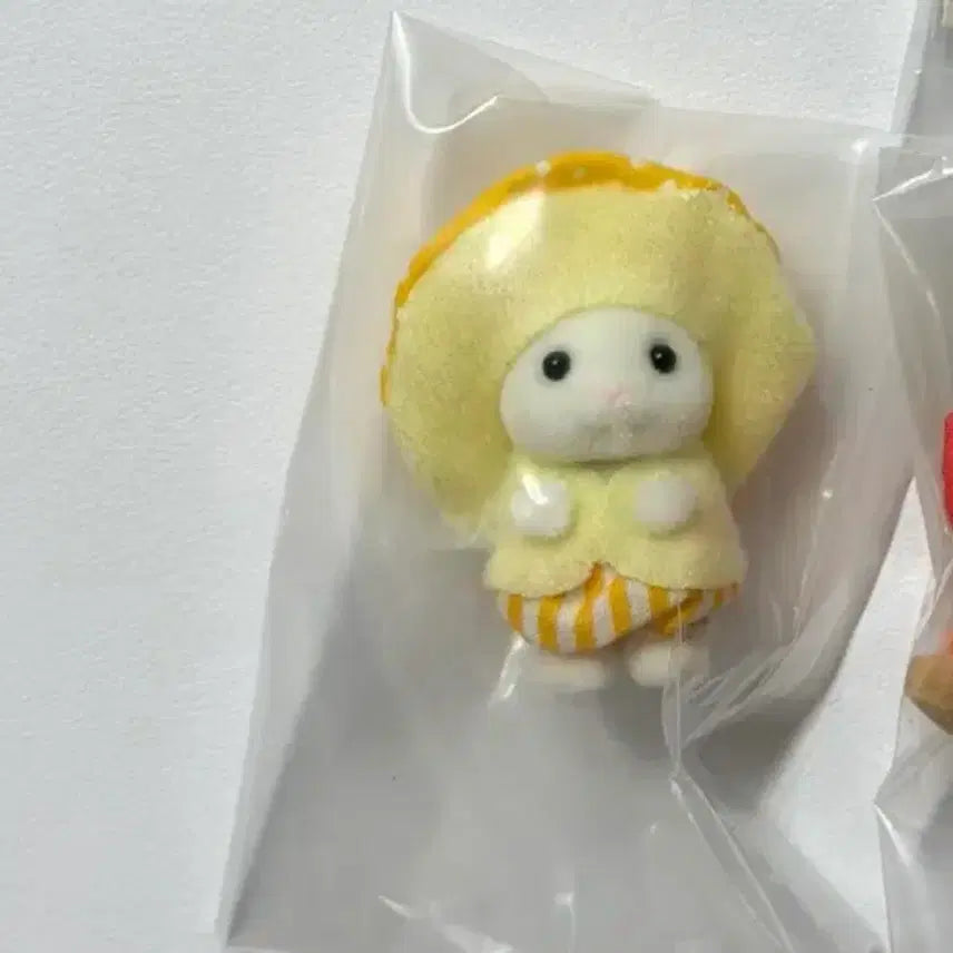 [BUNJANG] Sylvanian Families Secret Forest F Prize Kuji Blind Bag / 실바니안 비밀의숲 F상 쿠지 블라인드백 버섯 마멜쥐