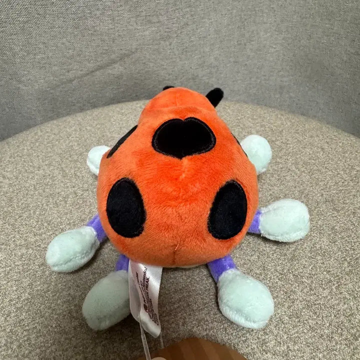 [BUNJANG] Pokemon Ledyba Plush Doll / 포켓몬스터 레디바 인형