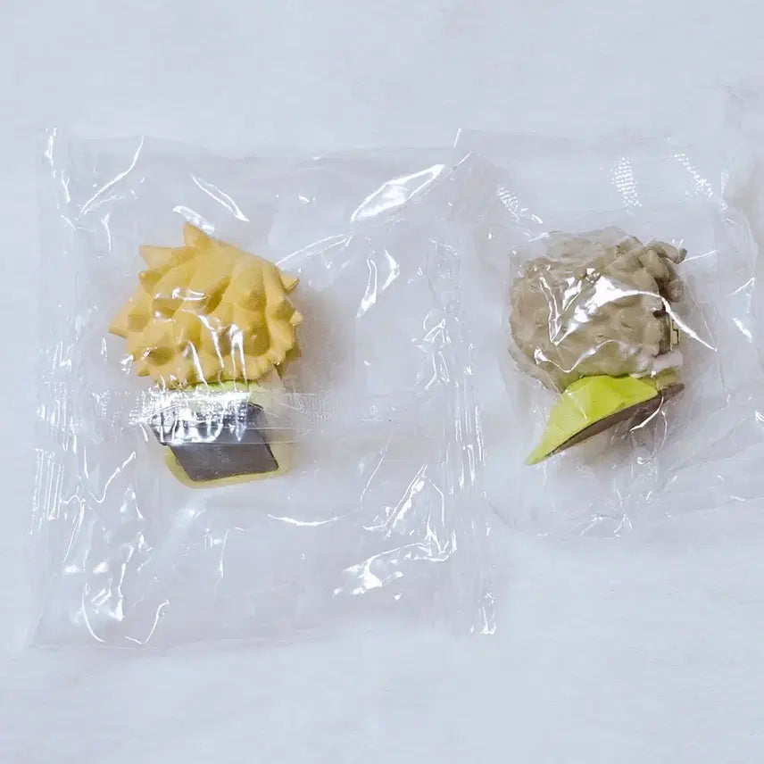[BUNJANG] My Hero Academia Onemutan Kaminari &amp; Hawks Gacha Figures (Set of 2) / 나의 히어로 아카데미아 나히아 히로아카 오네무탄 카미나리, 호크스 가챠 피규어