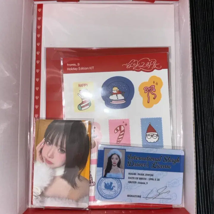 [BUNJANG] fromis_9 Hayan Grieum Kit Park Jiwon Set Photocard Split Set / 프로미스나인 하얀그리움 키트 박지원 세트 판매 포카 분철 공방