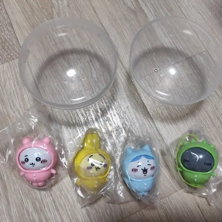[BUNJANG] Chiikawa Pajama Mascot Gacha Figures Set of 4 / 일본 치이카와 먼작귀 파자마 마스코트 가챠 피규어 4종
