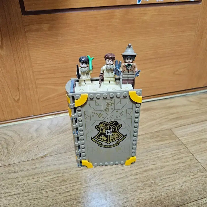 [BUNJANG] LEGO Harry Potter Hufflepuff Spellbook Set / 해리포터 마법책 후플푸프 레고