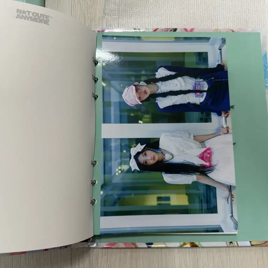 [BUNJANG] ILLIT Single 1st Album Official MD Binded Notebook Set / 아일릿 싱글 1집 기념 공식 MD 바인드 노트북 세트