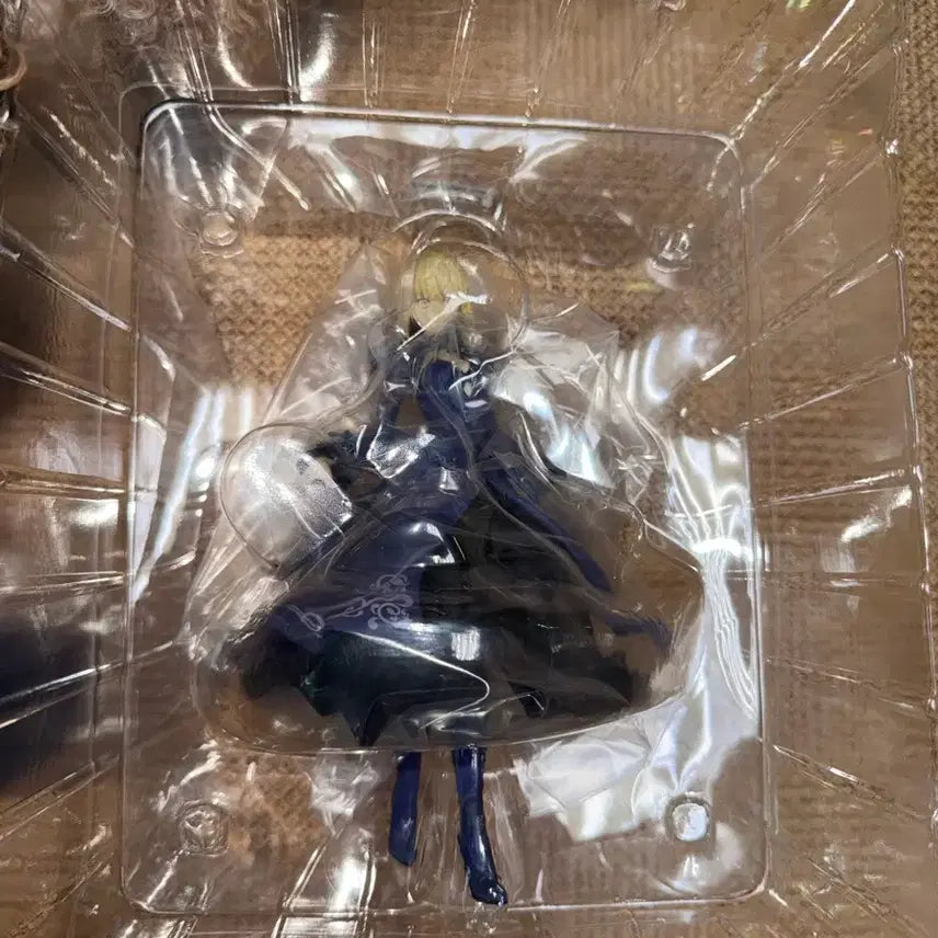 [BUNJANG] Bandai Saber Alter Figure Fate/stay night / 반다이 세이버 오르타 피규어 Fate/stay night