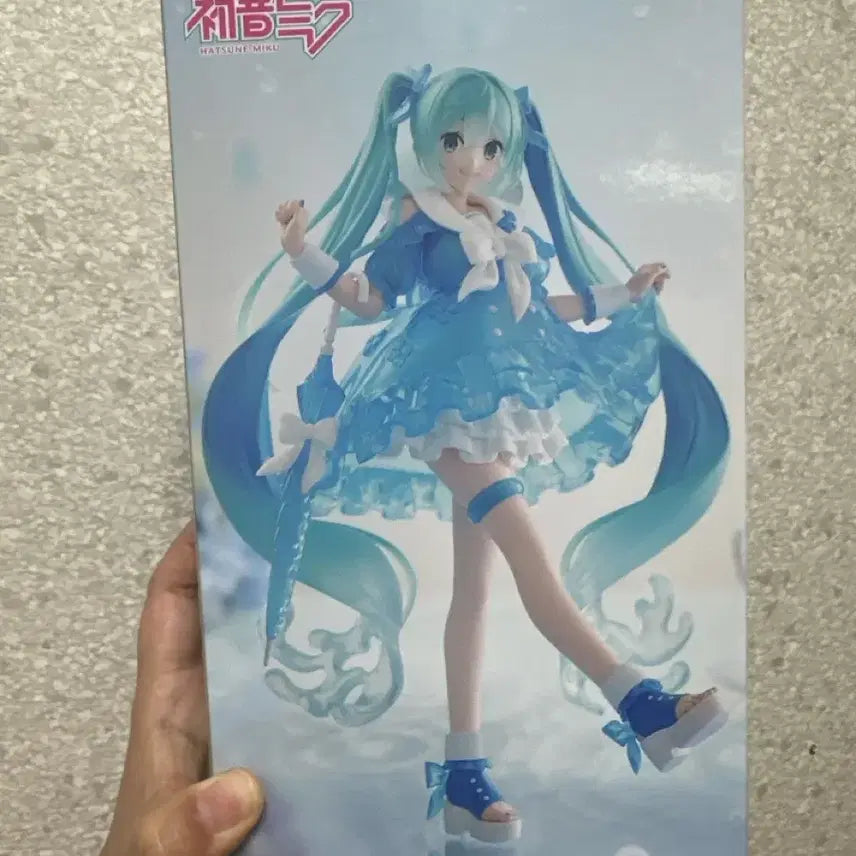 [BUNJANG] Rainy Miku Sealed Figure / 레이니 미쿠 미개봉 이만원