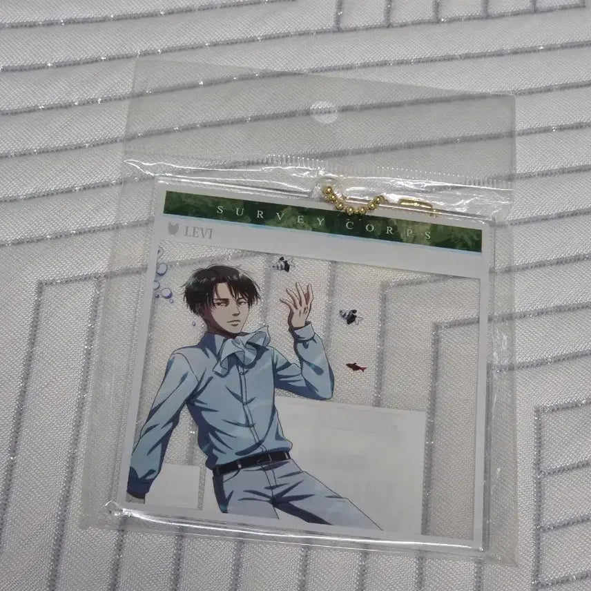[BUNJANG] Attack on Titan Levi Big Acrylic Keychain (Official Kodansha) / [미개봉] 진격의 거인 리바이 빅 아크릴 키체인 코단샤 정품
