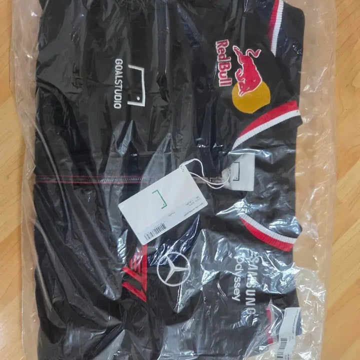 [BUNJANG] T1 2025 Uniform Jacket L Size Sealed / 2025 t1 유니폼 자켓 L사이즈 미개봉 새상품