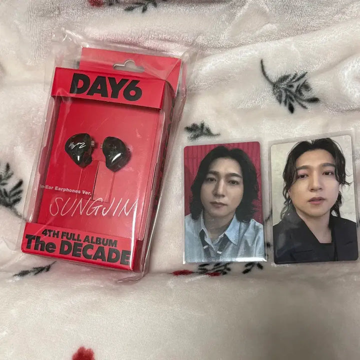 [BUNJANG] Day6 Young K In-ear Earphone Album Photocard / 데이식스 인이어 / 이어폰 앨범 (성진 원필 도운)