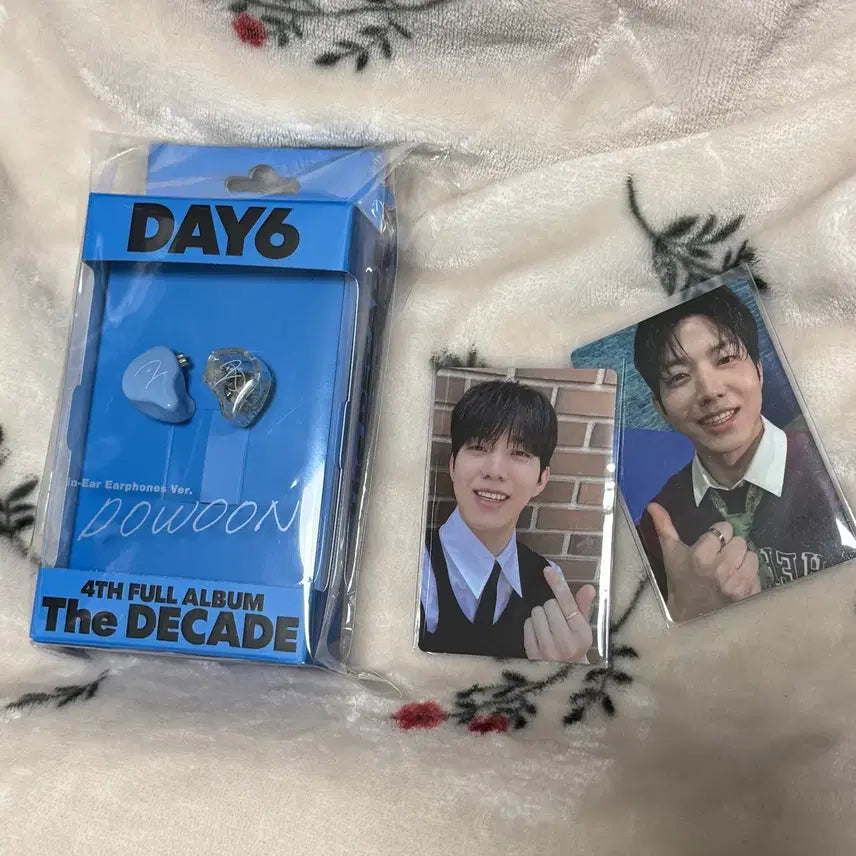 [BUNJANG] Day6 Young K In-ear Earphone Album Photocard / 데이식스 인이어 / 이어폰 앨범 (성진 원필 도운)