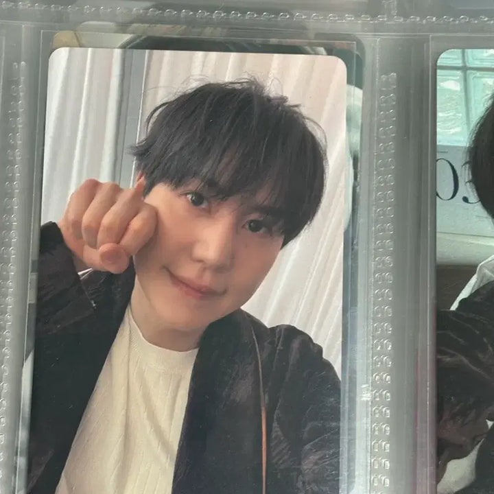 [BUNJANG] Super Junior Kyuhyun Fan Meeting Photocard Bundle Set / 슈퍼주니어 슈주 규현 팬미팅 md 엠디 포카 양도
