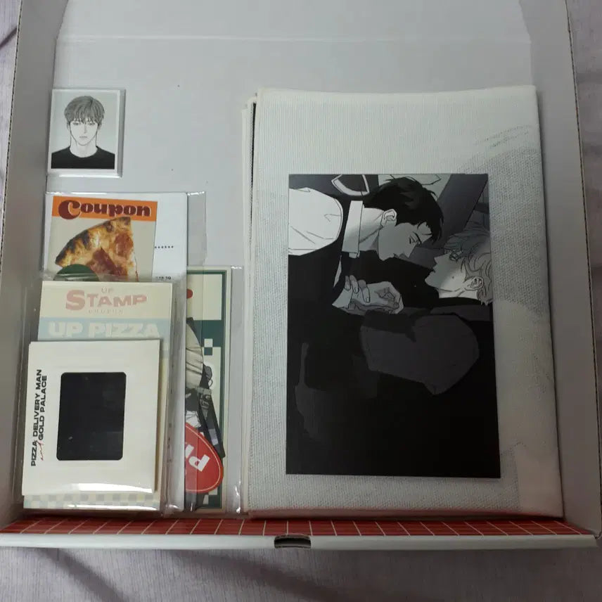 [BUNJANG] Appi Pizza Delivery Driver and Gold Palace Pizza Box Full Set + Official Acrylic Goods / 어피님 피자배달부와골드팰리스 피달부 피자박스 풀세트+공식 아크릴 굿즈 물가의밤 징크스