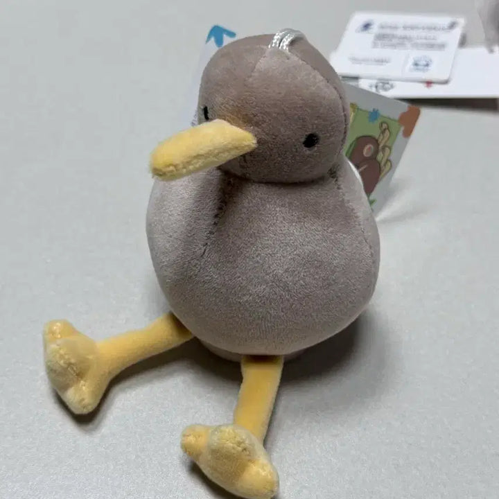 [BUNJANG] Kiwi Bird Plush Keychain (Gray) / 키위 새 인형 그레이 키링 인형