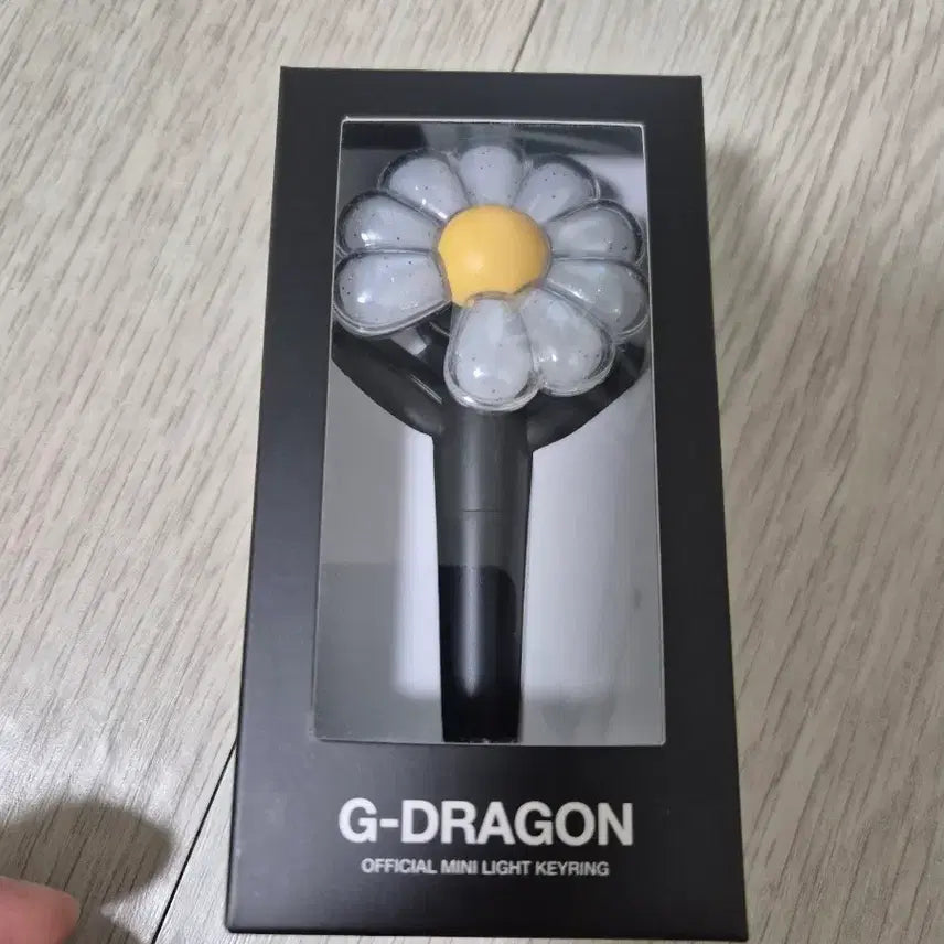 [BUNJANG] G-Dragon Mini Light Stick Keyring / G-DRAGON 미니 응원봉 키링