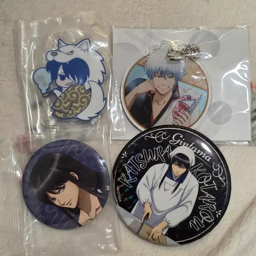 [BUNJANG] Gintama Goods Set Acrylic Stand, Keyring, Badges / 무배) 은혼 굿즈 판매합니다