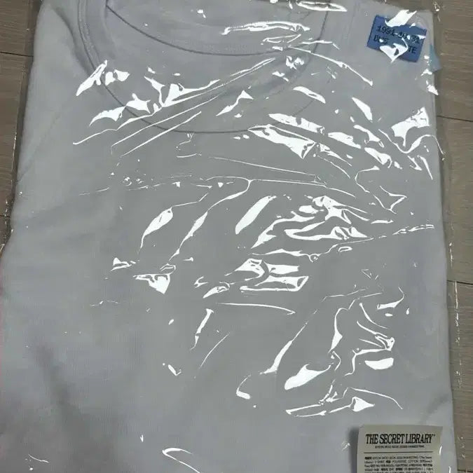 [BUNJANG] Byun Woo-seok The Secret Library T-Shirt White / 변우석 더 시크릿 라이브러리 반팔티 화이트