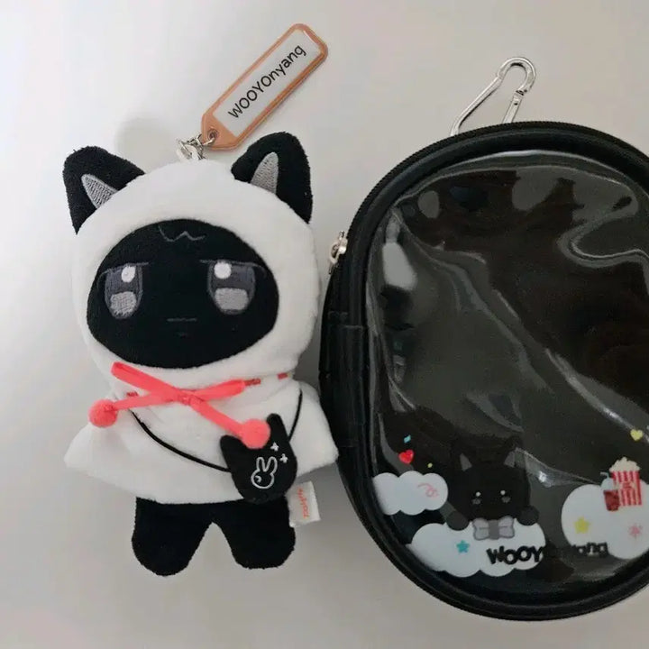 [BUNJANG] ATEEZ Wooyoung Wooyonang Cloak Pouch Bundle Set / (일괄) 애니티즈 우요냥 소원망토 파우치