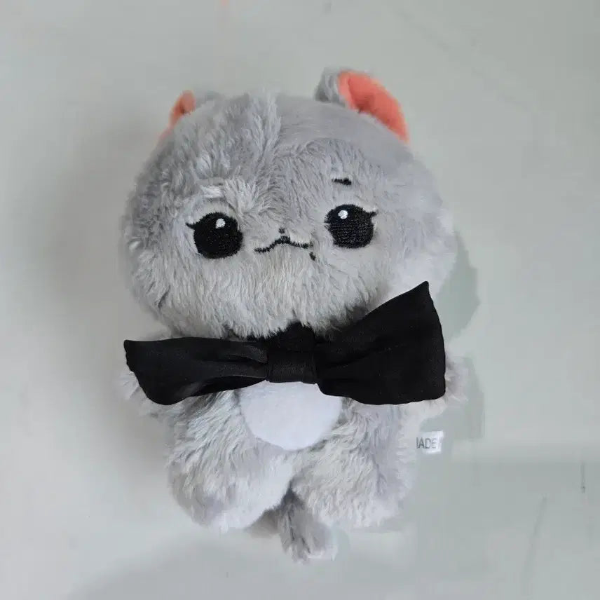 [BUNJANG] Gray Cat Plush Toy / 회색 고양이 인형
