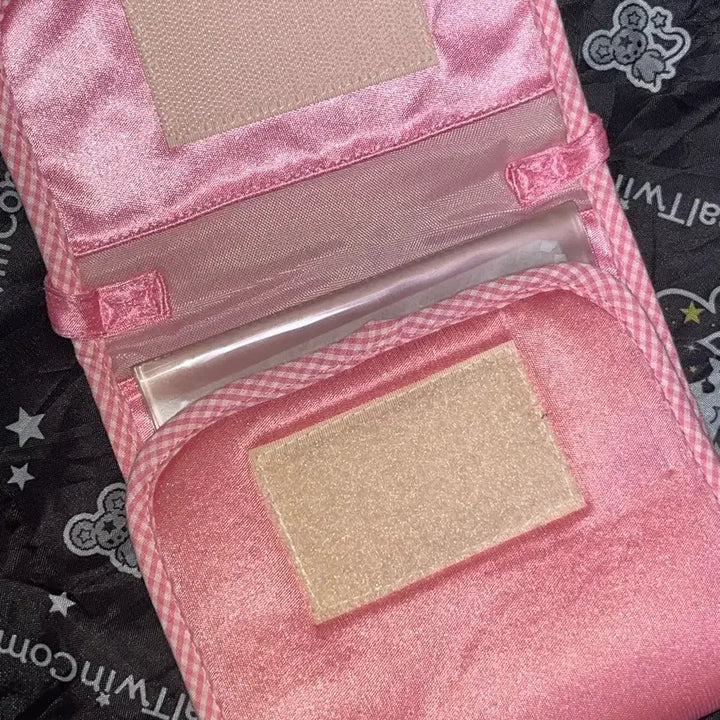 [BUNJANG] Sanrio Classic Strawberry Kitty CD Pouch Storage Case / (가격제안가능)산리오 고전키티 딸기키티 CD 파우치 보관함 수납함 핑크 헬로키티