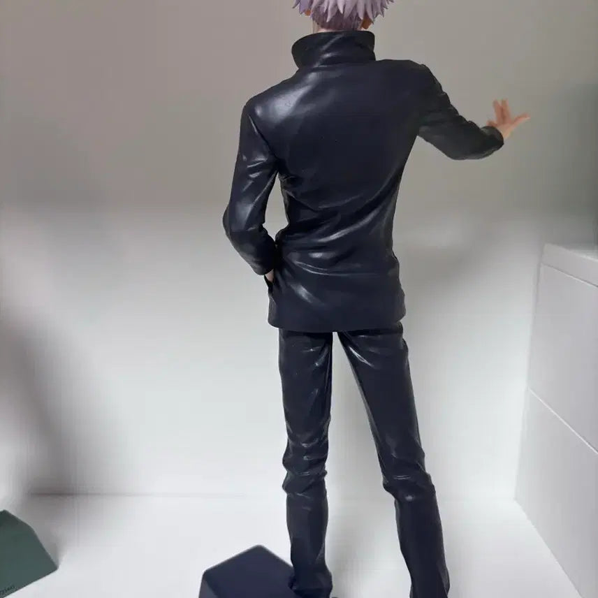 [BUNJANG] Bandai Satoru Gojo Figure / 고죠 사토루 반다이 피규어