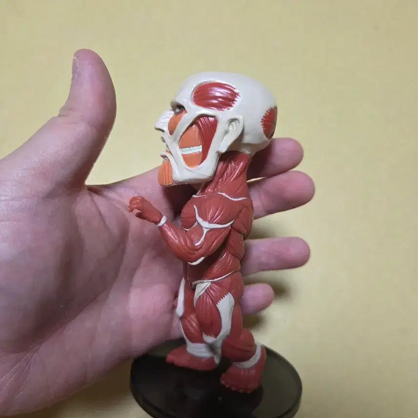 [BUNJANG] Attack on Titan Colossal Titan World Collectable Figure - Banpresto / 진격의거인 초대형거인 메가월콜 피규어 반프레스토 월드콜렉터블