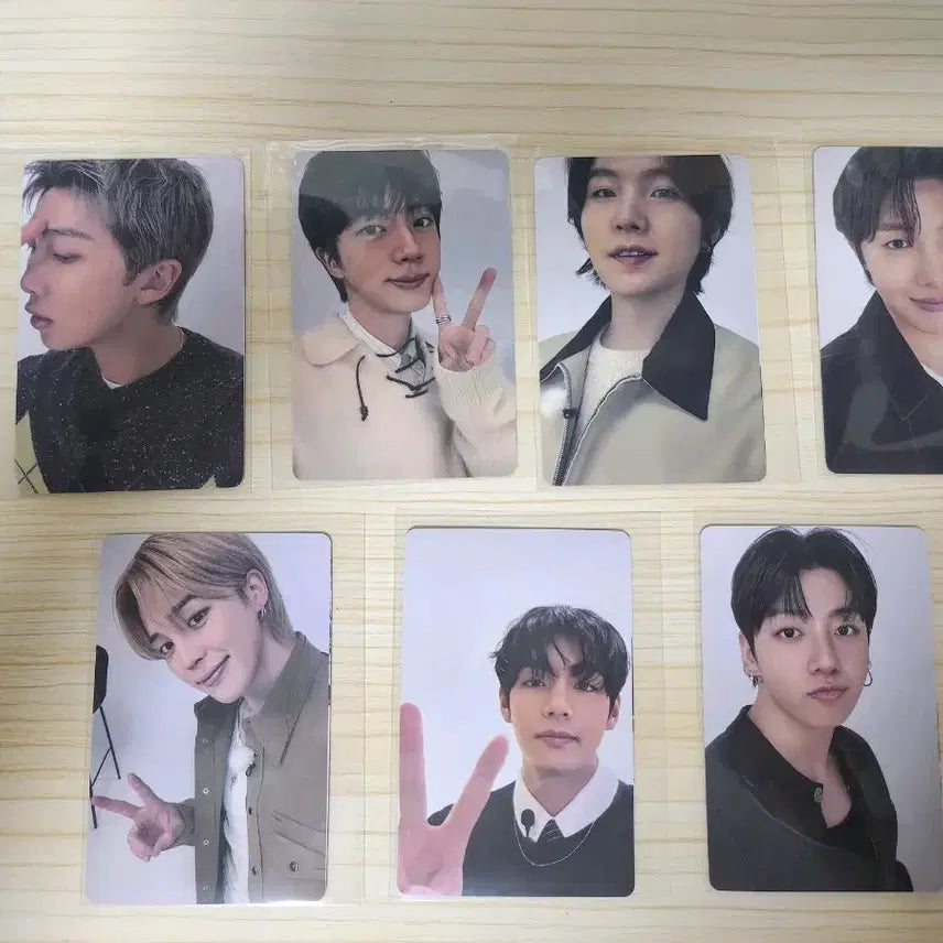[BUNJANG] BTS 7-Member Photocard Set / 방탄소년단 포토카드 7종 세트 (1셋트 남음)