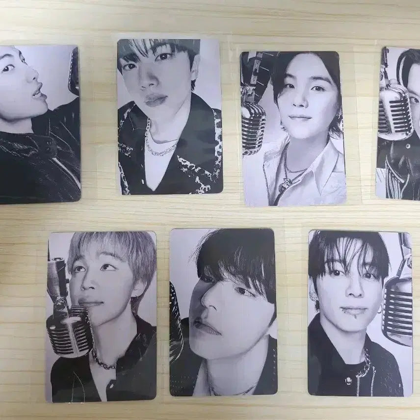 [BUNJANG] BTS Photocard 7-Piece Set / 방탄소년단 포토카드 7장 세트/ 위버스버전7종 (1셋트 남음)