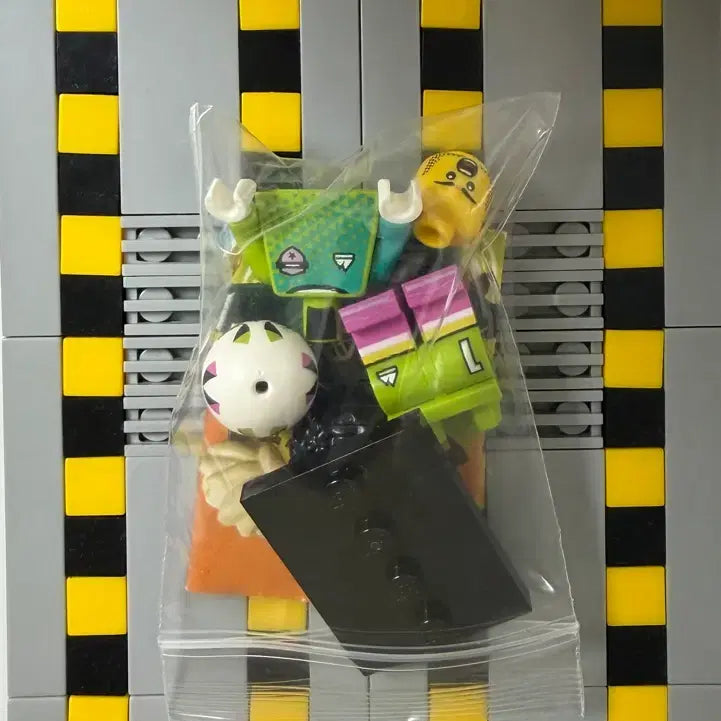 [BUNJANG] LEGO Soccer Goalkeeper Minifigure (Series 29) / 레고 축구 골키퍼 미사용 미니피규어(!)-<시즌29>