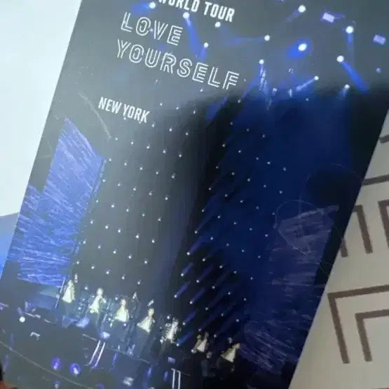 [BUNJANG] BTS Love Yourself New York Blu-ray + V Photocard / 방탄 bts 럽셀 뉴욕 블루레이 +태형포카
