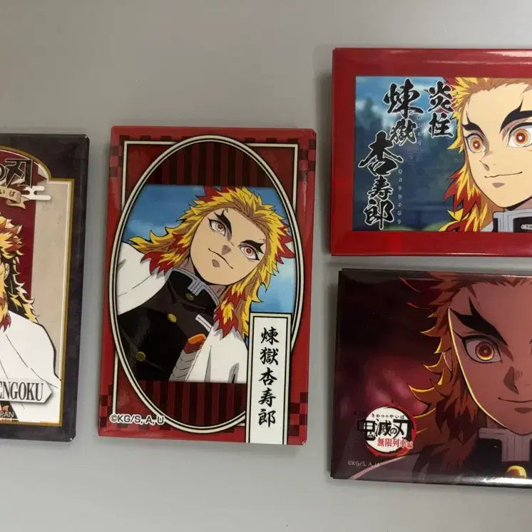 [BUNJANG] Demon Slayer Kyojuro Rengoku Square Badge Bundle Set / 귀멸의 칼날 렌고쿠 사각 뱃지 일괄 판매