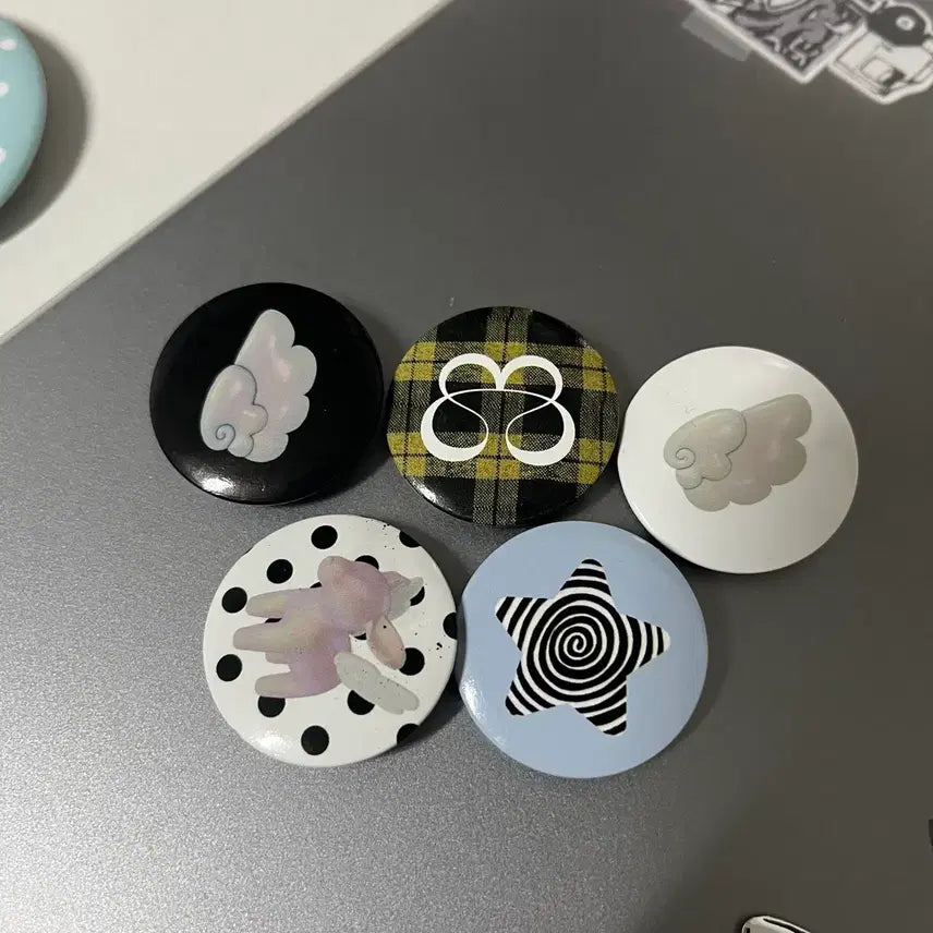 [BUNJANG] DUOOMIO Mini Badge Set / 뚜오미오 미니 뱃지 세트