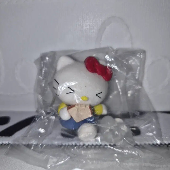 [BUNJANG] Sanrio Hello Kitty Figure / [헬로키티]산리오 지각이다 피규어