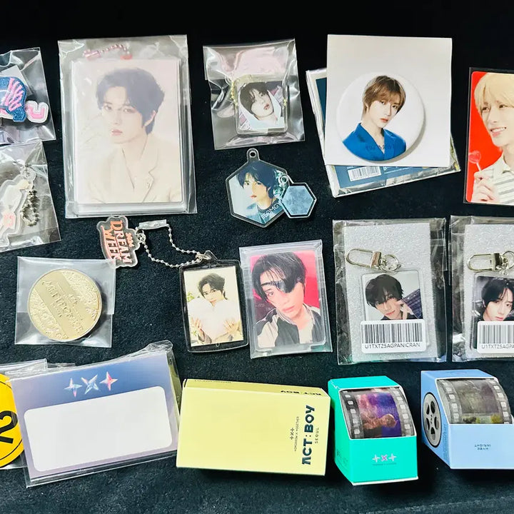 [BUNJANG] TXT Beomgyu Official Goods Bundle Set / [탈덕처분] 투바투 범규 공식 굿즈 일괄 양도