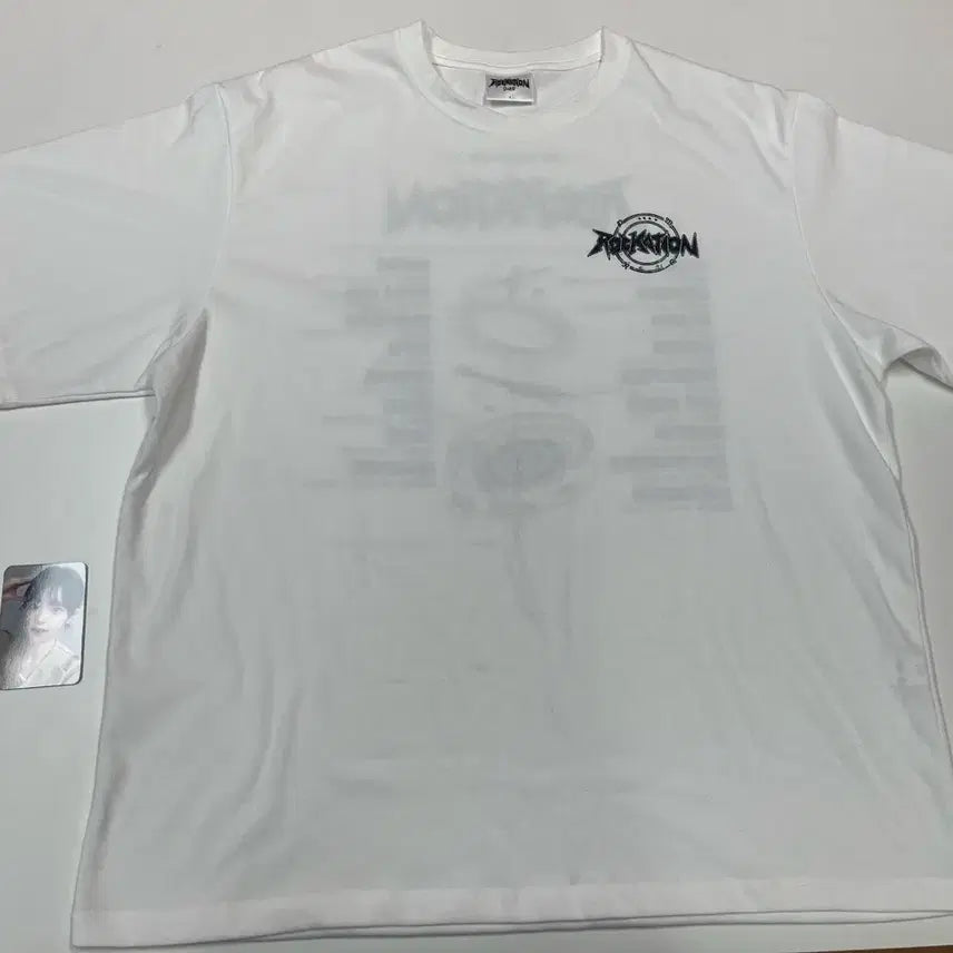 [BUNJANG] VICTON Location T-Shirt + Seungsik POB Photocard Set / qwer 굿즈 락케이션 티셔츠 + 미공포 포카 한세트