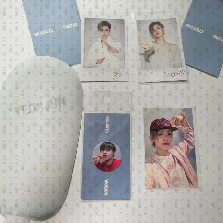 [BUNJANG] TXT Yeonjun Studio Polaroids Photocard Set Limited Edition Streaming Proof / 연준공방폴라포카세트 스밍인증한정판 역조공 투바투 txt yeonjun