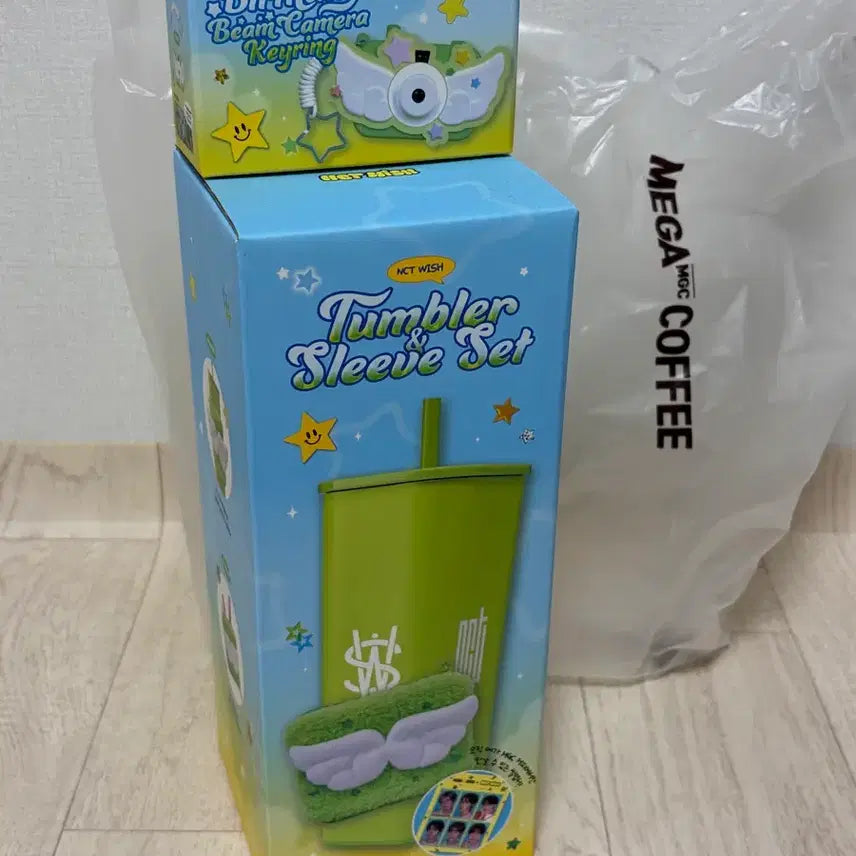 [BUNJANG] NCT WISH Megacoffee Tumbler Set + Camera Keyring Bundle Set (Sealed) / (미개봉) 메가커피 엔시티위시 텀블러 세트+카메라키링 일괄 NCT WISH