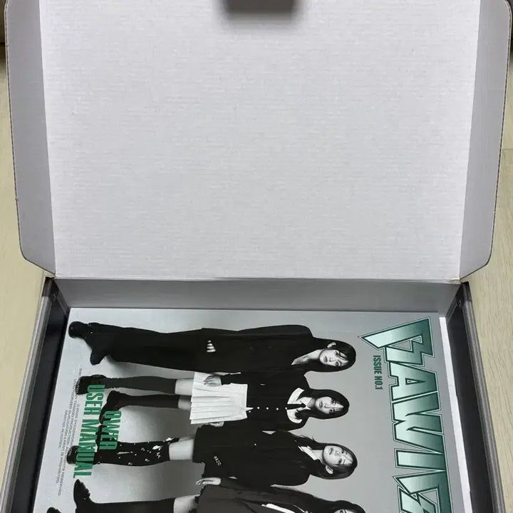 [BUNJANG] QWER Fanclub 1st Generation Full Set Membership Kit / QWER 팬클럽 1기 풀박
