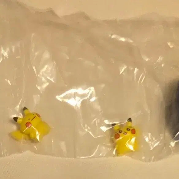 [BUNJANG] Pokemon Ditto Feature Phone Gacha Special / 포켓몬스터 메타몽 캡슐팩토리 피카츄