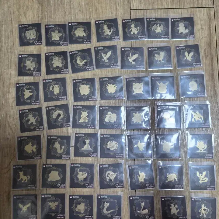 [BUNJANG] Pokemon Gold Foil Sticker Set (49 Types, Excluding Mew) / [49종]24k 포켓몬 금박띠부씰 (뮤X) 일괄판매