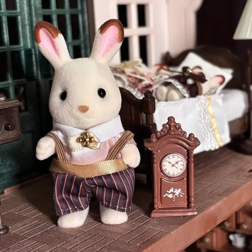 [BUNJANG] Antique Brown Table Clock for Dollhouse / 인형의 집 소품 갈색 엔틱 탁상 시계