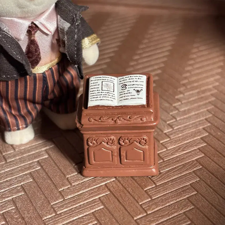 [BUNJANG] Miniature Antique Book Stand Prop / 미니어처 독서대 소품
