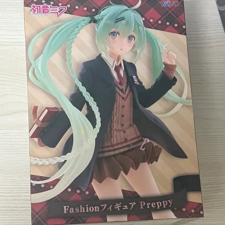 [BUNJANG] Taito Hatsune Miku School Uniform Figure / 급처) 타이토 하츠네 미쿠 교복 피규어