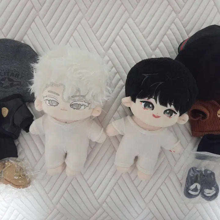 [BUNJANG] Ares Hato Unspecified 20cm Doll Bundle Set / 무속성 솜인형 아레스 하토 팝니다