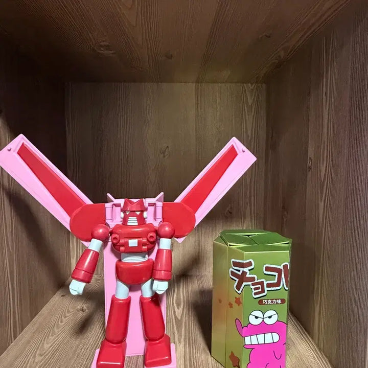 [BUNJANG] Crayon Shin-chan Transformation Choco-bi Gundam Figure (China Exclusive) / 짱구 중국한정 변신 초코비건담 피규어입니다.