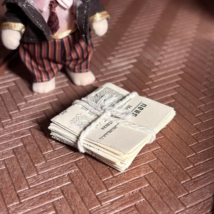 [BUNJANG] Miniature Newspaper Bundle Prop / 미니어처 신문 다발 소품