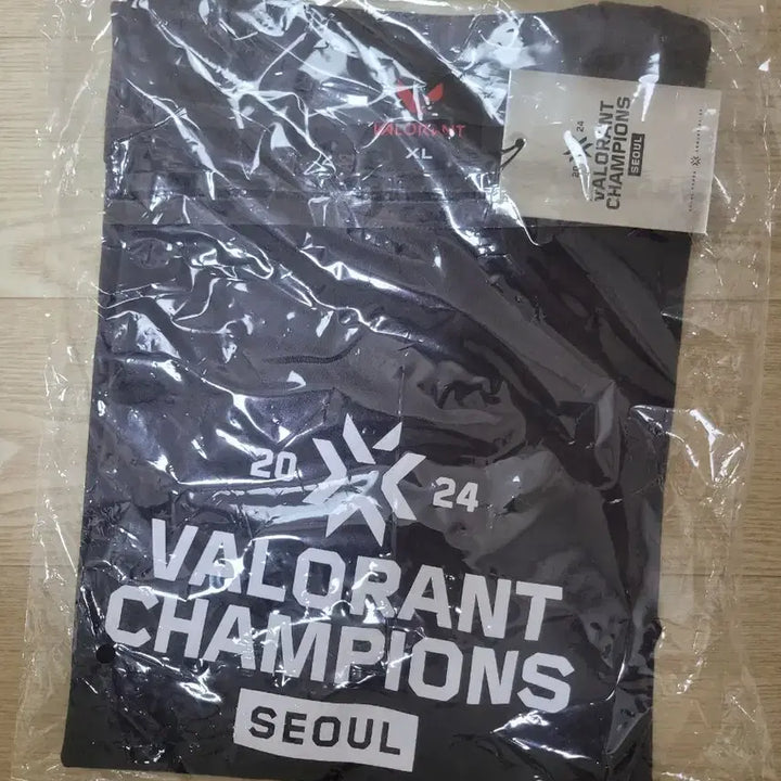 [BUNJANG] Valorant 2024 Champions Seoul PC Cafe Event T-Shirt (XL, Sealed) / 발로란트 2024 챔피언스 서울 PC 이벤트 티셔츠(미개봉)