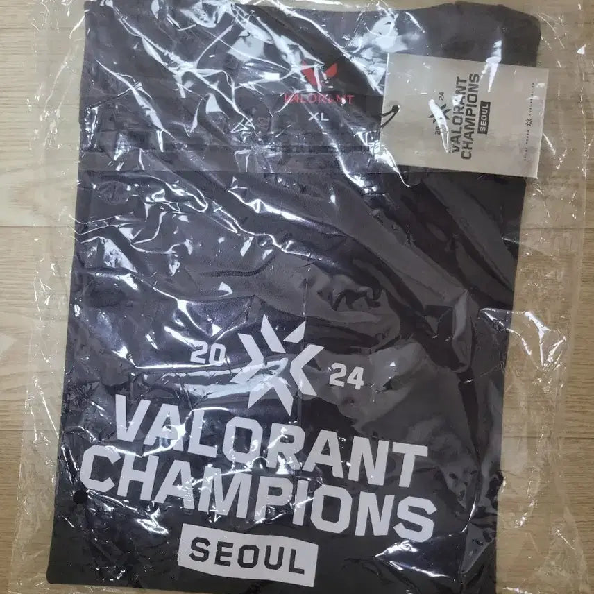 [BUNJANG] Valorant 2024 Champions Seoul PC Cafe Event T-Shirt (XL, Sealed) / 발로란트 2024 챔피언스 서울 PC 이벤트 티셔츠(미개봉)
