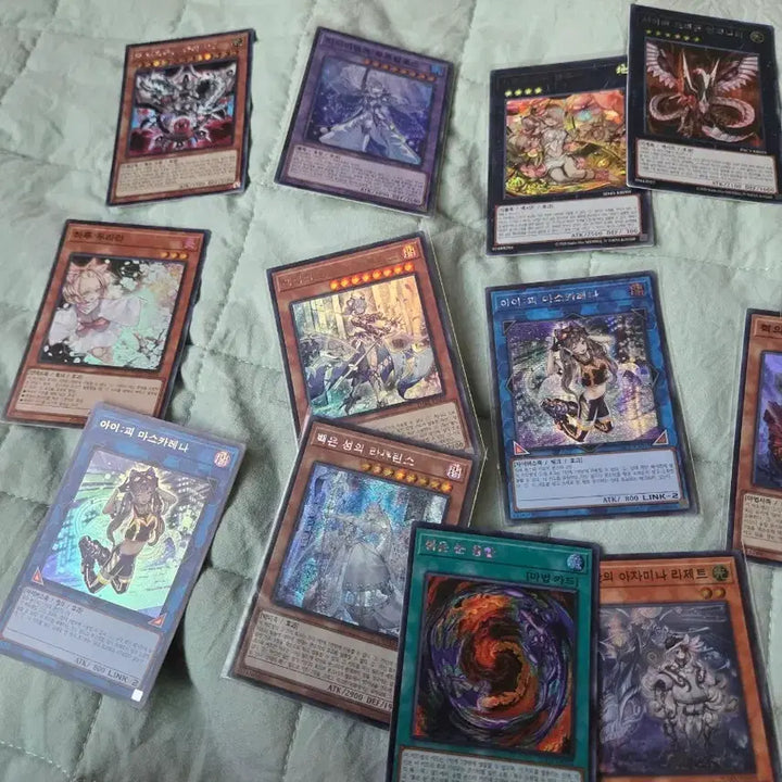 [BUNJANG] Yu-Gi-Oh! Card Bundle - Labrynth Cards Included / 유희왕 카드 일괄 판매 백은 성의 라뷰린스 등