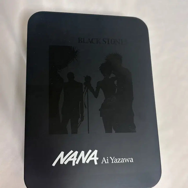 [BUNJANG] NANA by Ai Yazawa Vintage Official Goods Tin Case (Manga Bonus) / [고전 공식굿즈] NANA 나나 야자와아이 틴케이스 만화책 한정판 부록