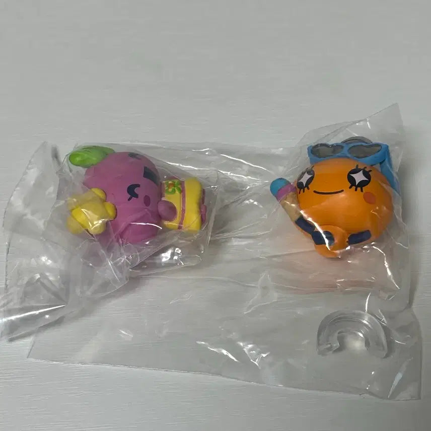 [BUNJANG] Tamagotchi Summer Vacation Gacha - Flowerchi &amp; Memetchi Bundle Set / 다마고치 바캉스 가챠 플라워치 메메치 일괄